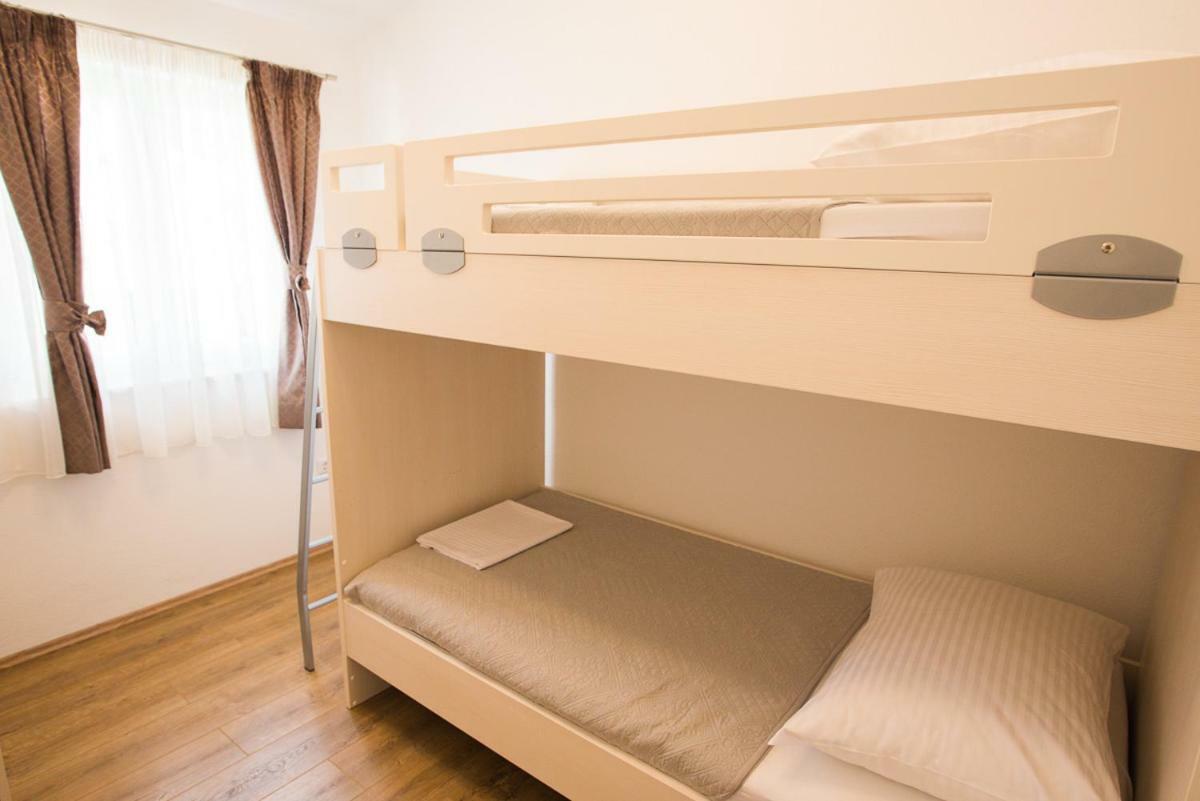 Apartments Cambio Kaštela 外观 照片