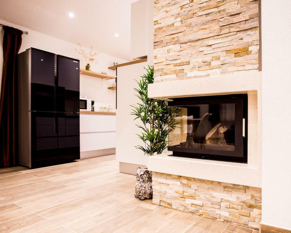Apartments Cambio Kaštela 外观 照片