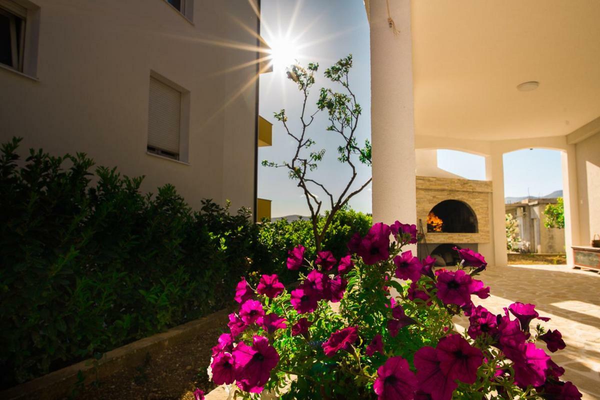 Apartments Cambio Kaštela 外观 照片